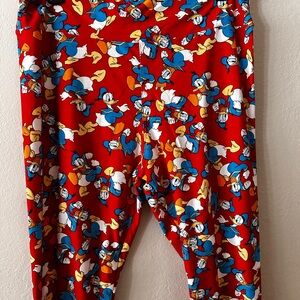LuLaRoe Red Cartoon Print Leggings